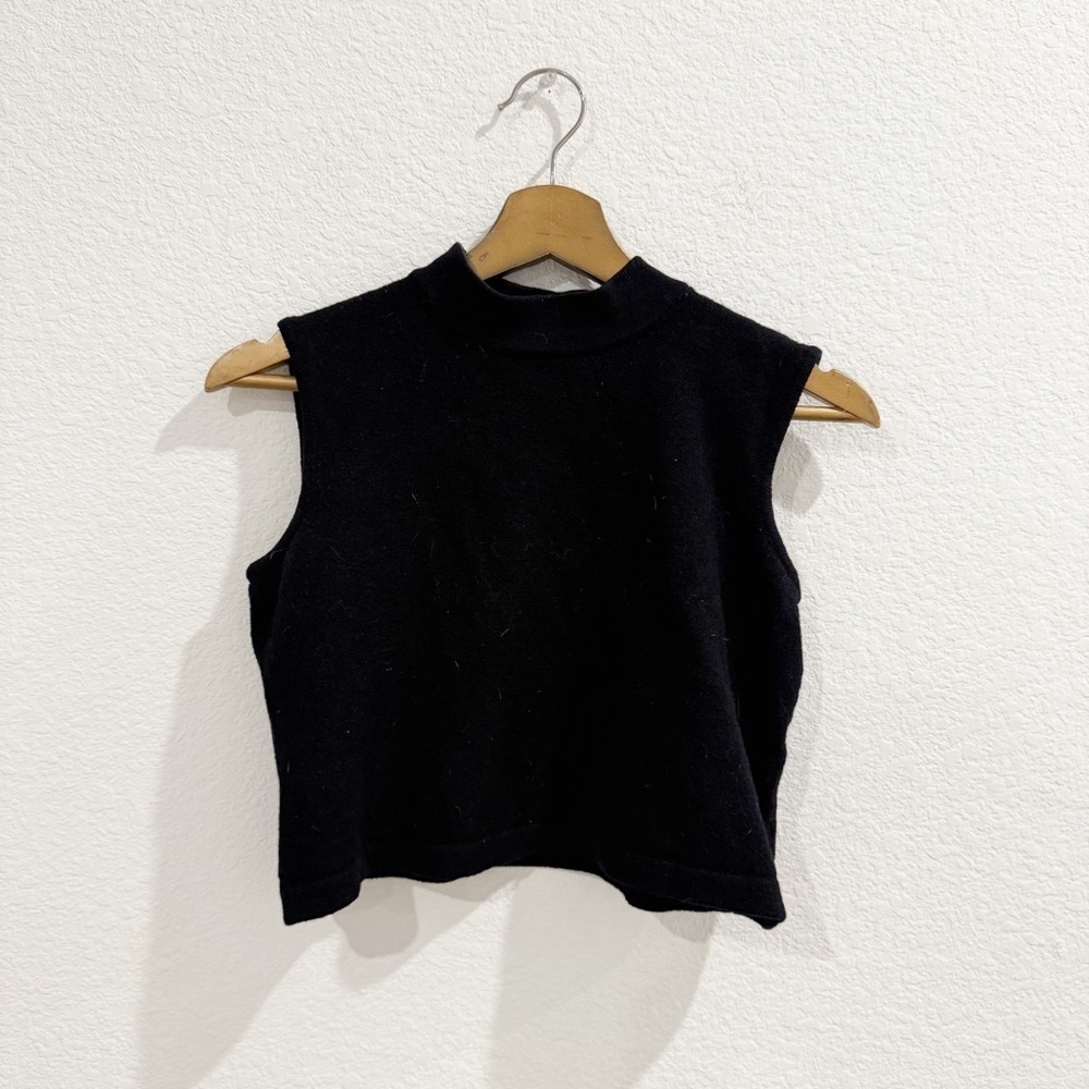 St. John Basics- Black Sleeveless Santana Knit Mock Neck Top- Size 8